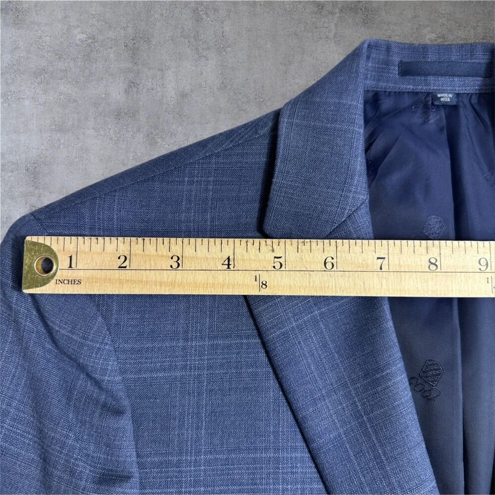 JOS A BANK Men’s Blazer Sport Coat Jacket 36R Tailored Fit Blue Wool Windowpane